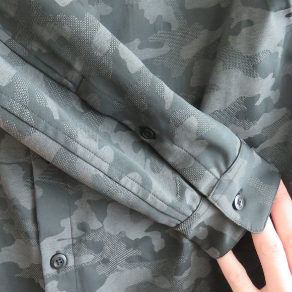 LULULEMON Down to the Wire Shirt in Black Obsidian Camo - Size S - Picture 9 of 15